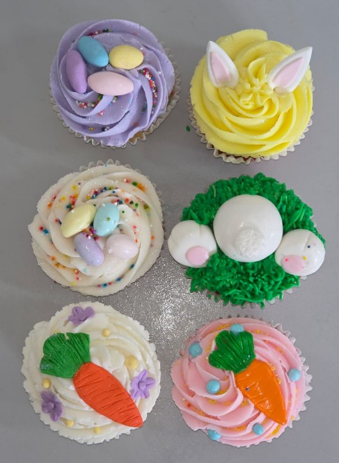 Box of Easter cupcakes 